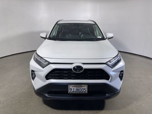 Used 2023 Toyota RAV4 XLE Premium FWD image 8