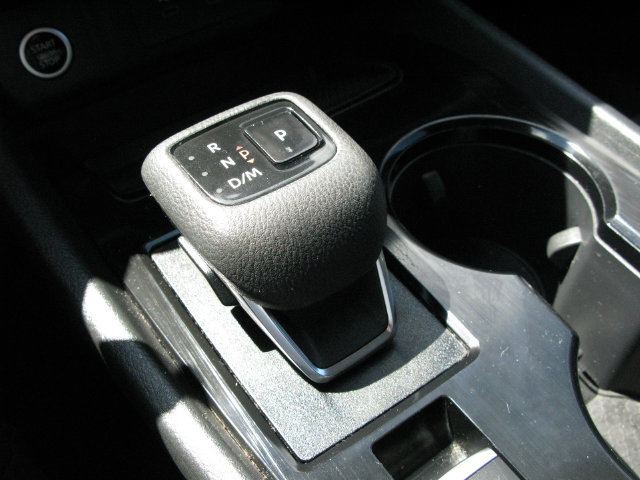Used 2023 Nissan Rogue S AWD/4WD image 20