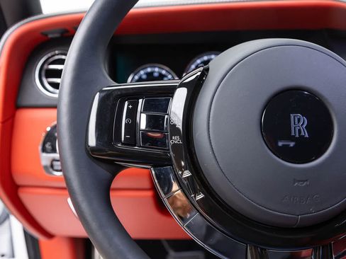 Used 2021 Rolls-Royce Cullinan AWD/4WD image 33