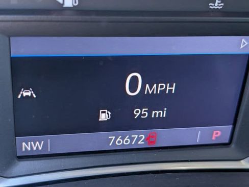 Used 2020 GMC Terrain SLT image 13