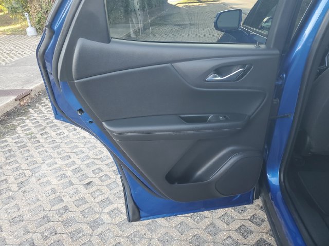 Used 2019 Chevrolet Blazer LT FWD image 15