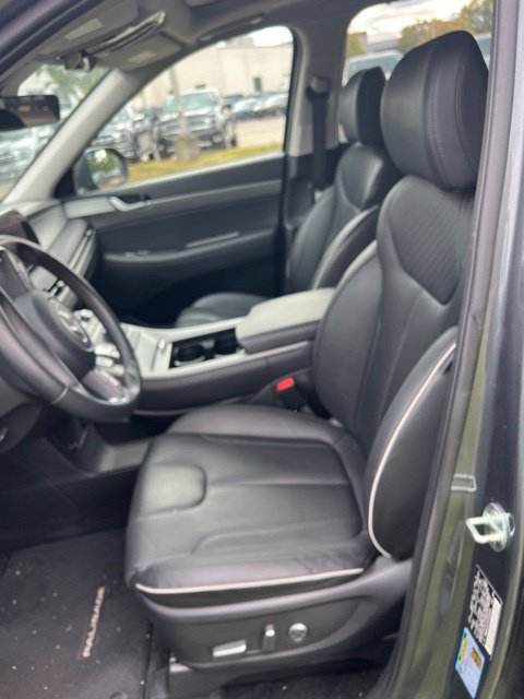 Used 2023 Hyundai Palisade SEL w/ Premium Package AWD/4WD image 9