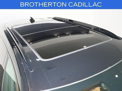 Certified 2022 Cadillac XT4 Sport w/ Comfort Package AWD/4WD image 18
