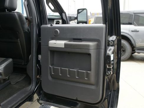 Used 2016 Ford F350 Lariat w/ Lariat Ultimate Package AWD/4WD image 32
