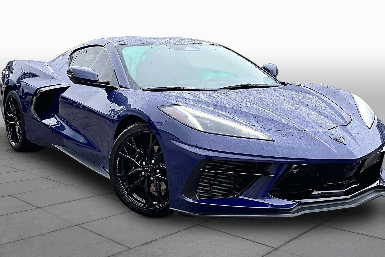 Used 2025 Chevrolet Corvette Stingray Preferred Cpe w/ Battery Protection Package RWD image 3