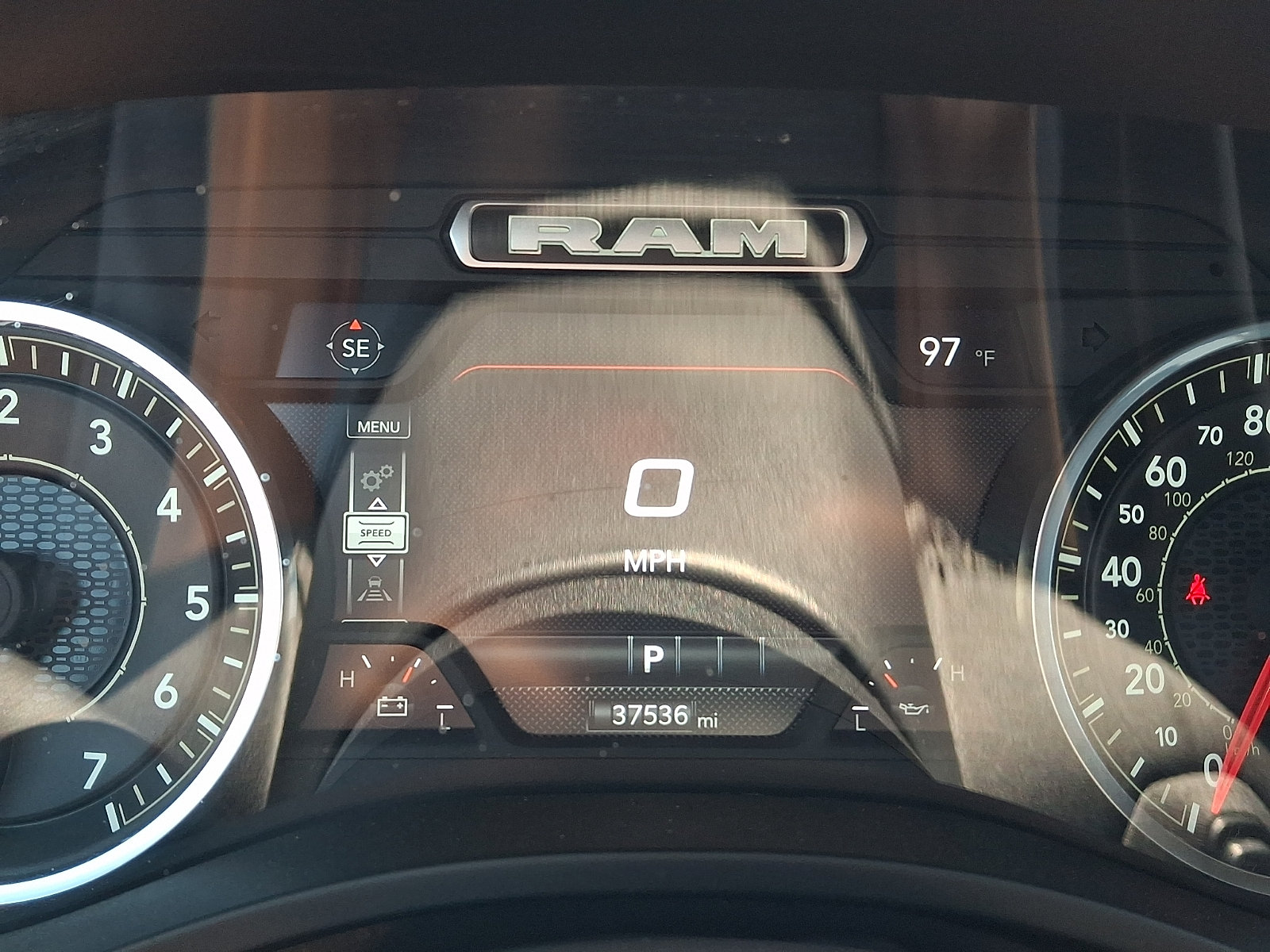 Used 2025 RAM 1500 Laramie AWD/4WD image 19