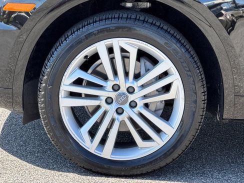 Used 2018 Audi Q5 2.0T Premium Plus w/ Premium Plus Package AWD/4WD image 27