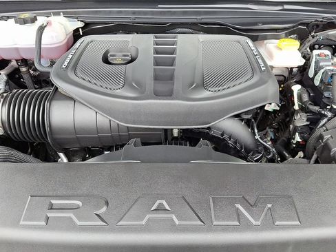 Certified 2026 RAM 1500 Limited AWD/4WD image 30