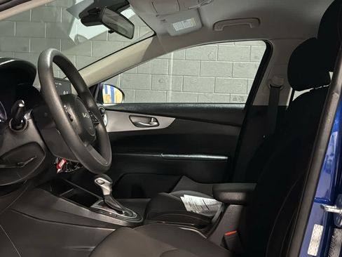 Used 2023 Kia Forte LXS FWD image 10
