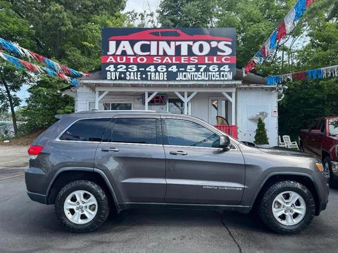 Used 2014 Jeep Grand Cherokee Laredo w/ Quick Order Package 23E AWD/4WD image 1