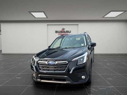 Certified 2023 Subaru Forester Limited AWD/4WD image 4