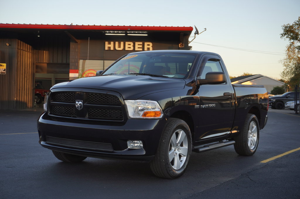 Used 2012 RAM 1500 Express RWD image 3