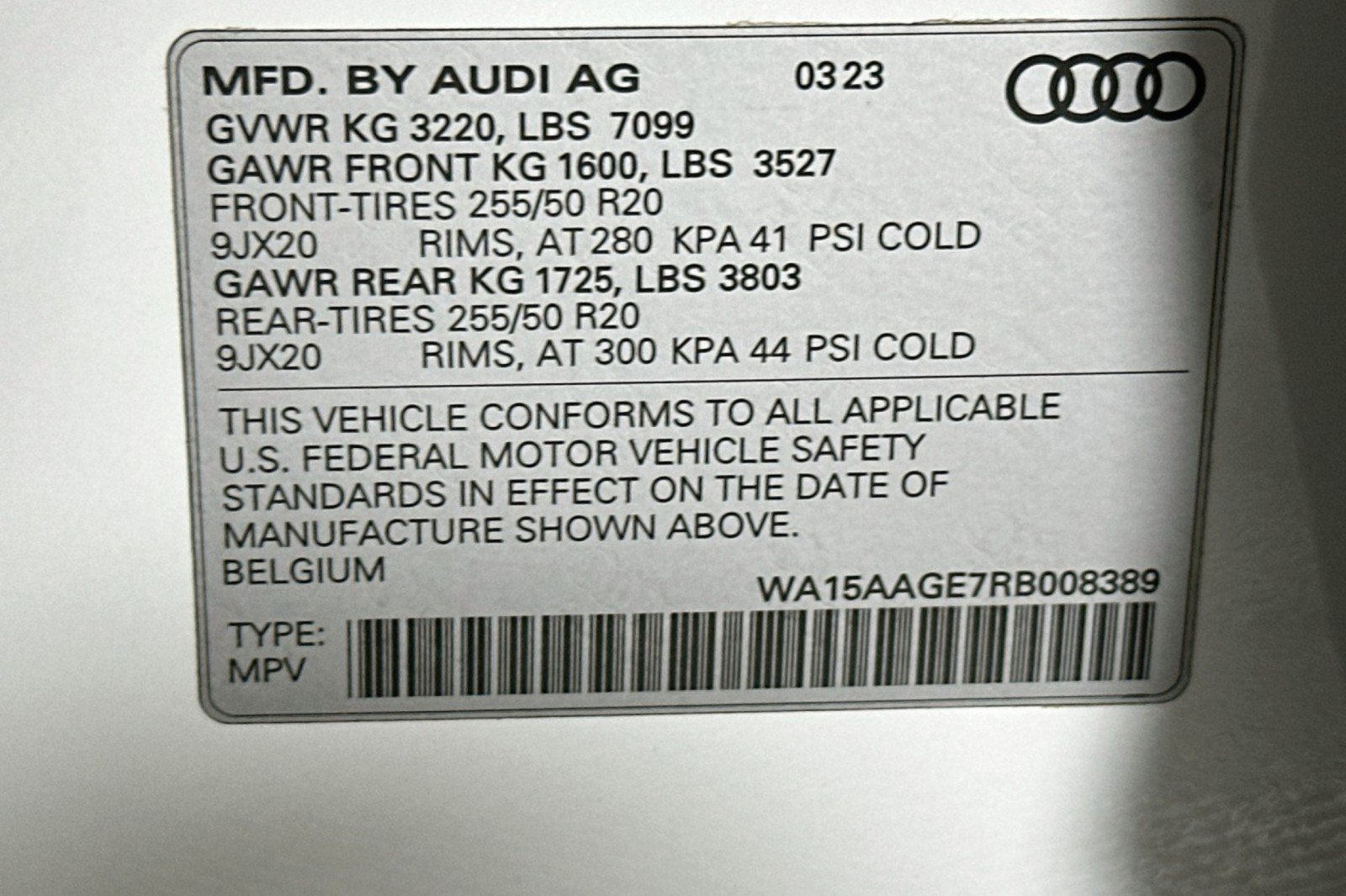 Used 2024 Audi Q8 e-tron Premium Plus AWD/4WD image 24