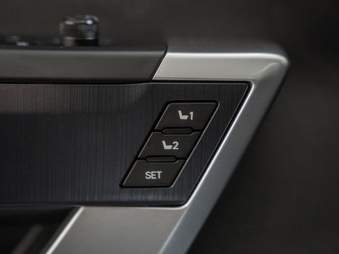 Used 2024 Toyota Tundra Platinum image 51