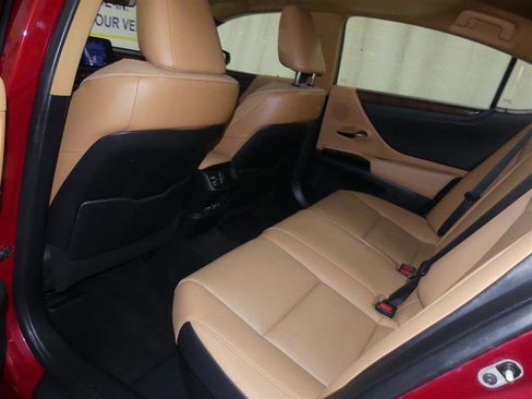 Used 2022 Lexus ES 300h w/ Premium Package image 22