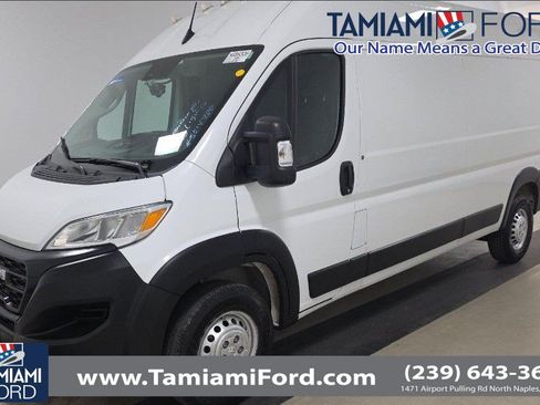Used 2024 RAM ProMaster 2500 FWD image 1