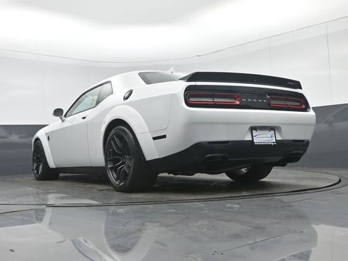 Used 2019 Dodge Challenger SRT Hellcat Redeye image 54