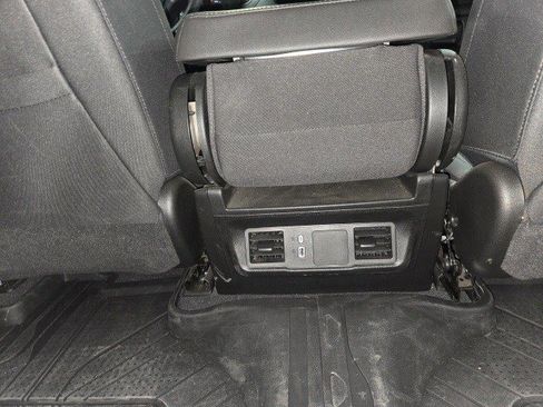 Used 2024 Chevrolet Silverado 2500 Custom w/ Custom Value Package image 8