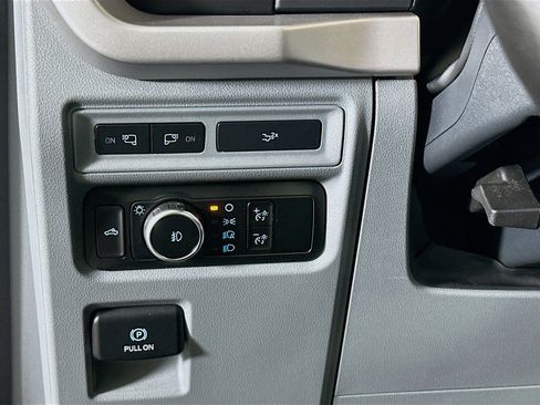 Used 2023 Ford F150 XLT w/ Equipment Group 302A High image 17