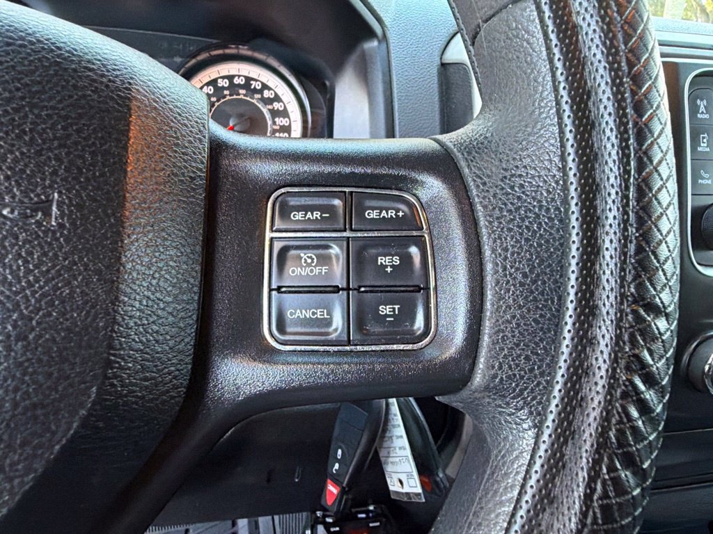 Used 2019 RAM 1500 Classic SLT AWD/4WD image 44