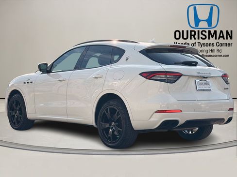 Used 2022 Maserati Levante GT image 4