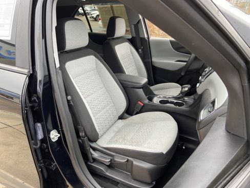 Used 2023 Chevrolet Equinox LS w/ LS Convenience Package image 19