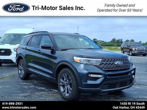 Used 2024 Ford Explorer XLT w/ Equipment Group 202A AWD/4WD image 1