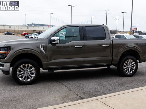 Used 2025 Ford F150 XLT w/ Equipment Group 302A MID image 39