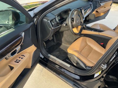 Used 2018 Volvo S90 T5 Momentum w/ Convenience Package AWD/4WD image 12