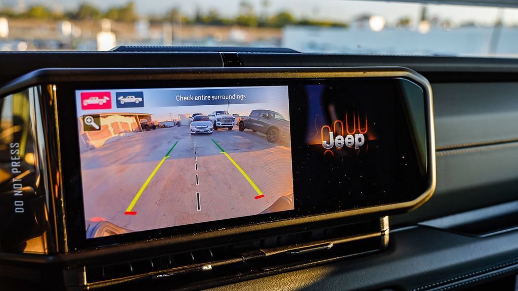 New 2026 Jeep Gladiator Mojave AWD/4WD image 29