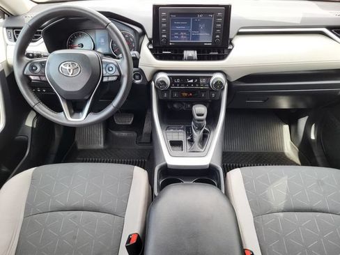Used 2021 Toyota RAV4 XLE w/ Convenience Package AWD/4WD image 27