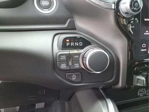 New 2026 RAM 1500 Big Horn AWD/4WD image 21