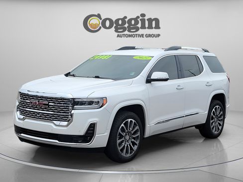 Used 2021 GMC Acadia Denali w/ Denali Technology Package image 2