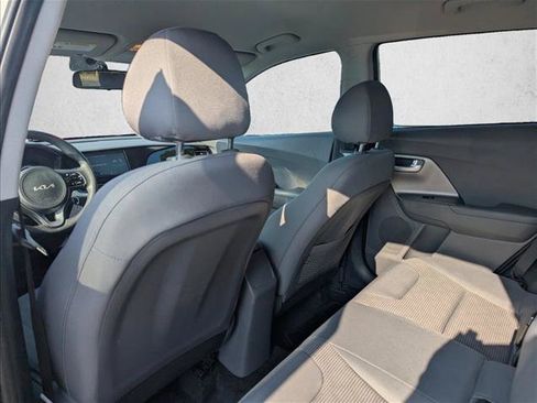Used 2022 Kia Niro LX FWD image 22