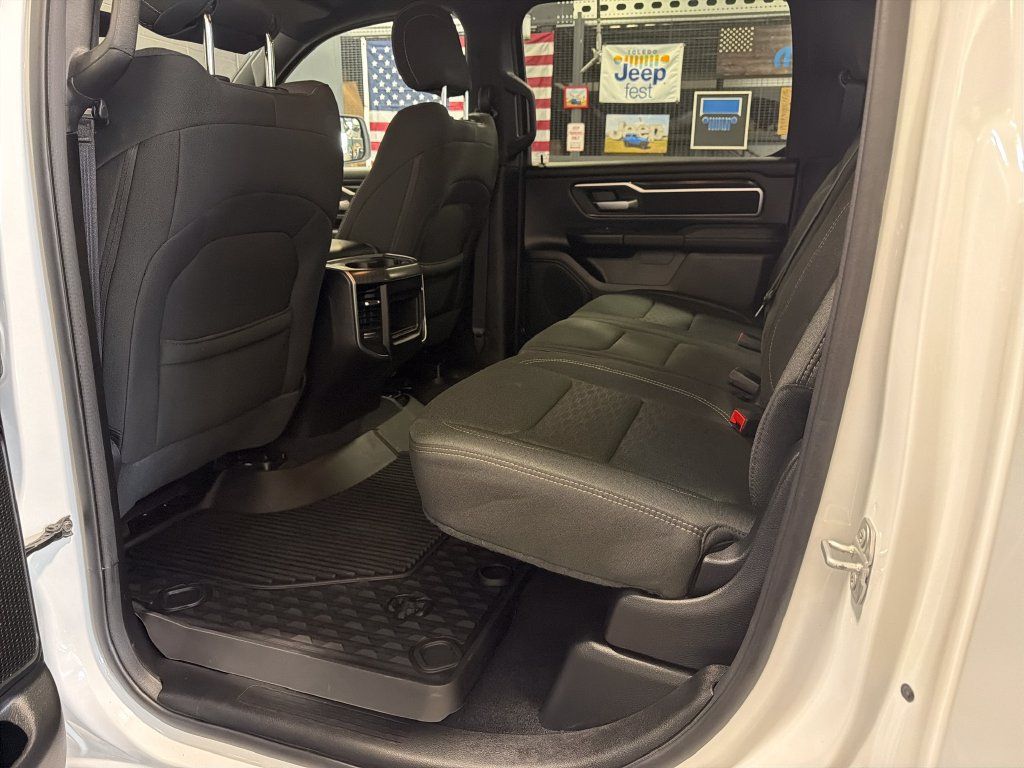 Used 2025 RAM 1500 Big Horn AWD/4WD image 15