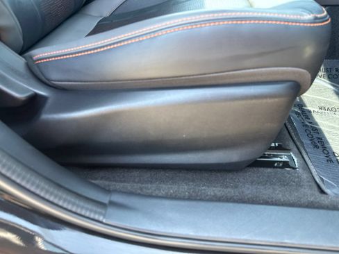 Used 2024 Subaru Crosstrek 2.5i Limited w/ Crosstrek Mirror Package AWD/4WD image 36