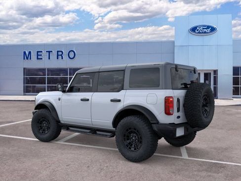 New 2026 Ford Bronco Big Bend w/ Black Diamond Package AWD/4WD image 5