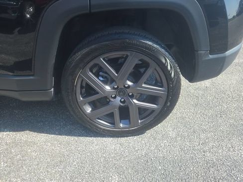 Used 2025 Jeep Compass Limited w/ Sun & Sound Group AWD/4WD image 6