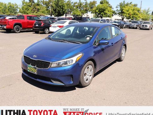 Used 2017 Kia Forte LX w/ LX Popular Package FWD image 1