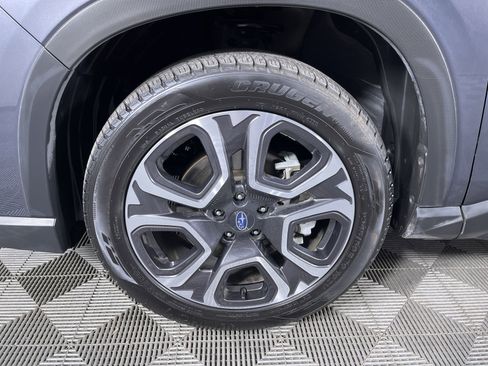 Used 2023 Subaru Ascent Limited w/ Technology Package image 27