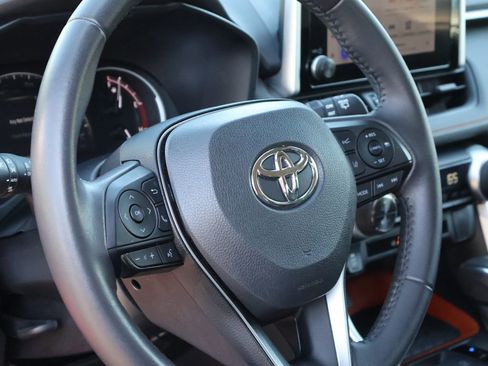Used 2024 Toyota RAV4 Adventure AWD/4WD image 17