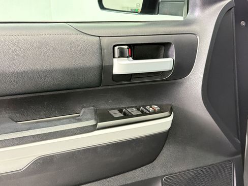 Used 2021 Toyota Tundra SR5 w/ SR5 Upgrade Package image 13