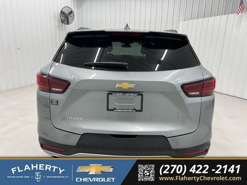 Used 2024 Chevrolet Blazer LT w/ Convenience Package image 4