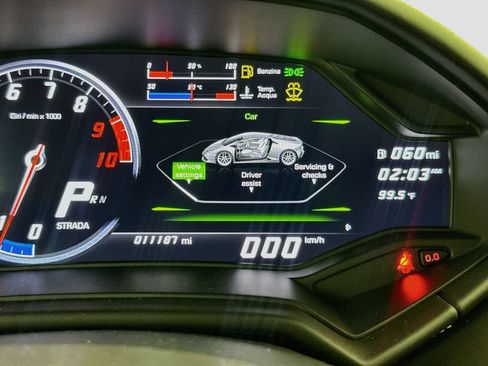 Used 2017 Lamborghini Huracan LP 580-2 RWD image 15