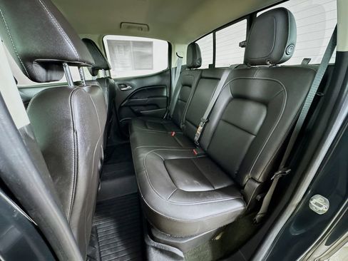 Used 2017 GMC Canyon SLT w/ Trailering Package image 23