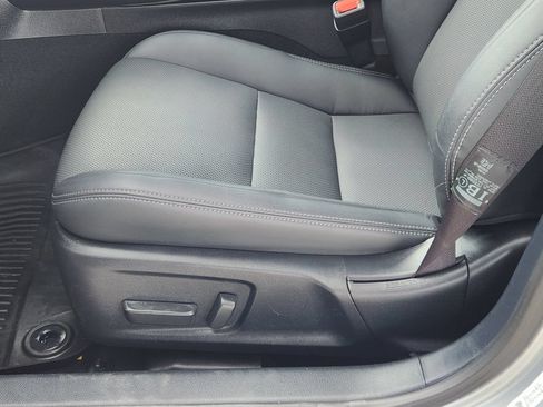 Used 2023 Lexus IS 300 w/ Comfort Package RWD image 24