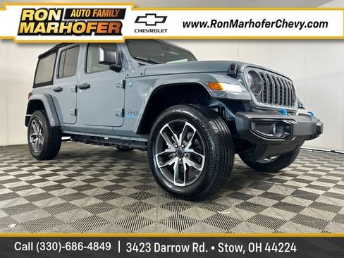 Used 2024 Jeep Wrangler Unlimited AWD/4WD image 1