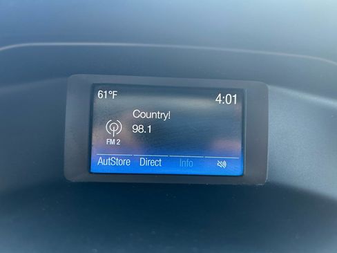 Used 2015 Ford Focus SE w/ Equipment Group 201A image 25