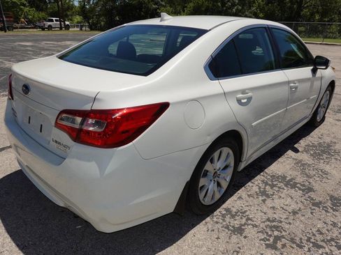 Used 2017 Subaru Legacy 2.5i Premium w/ Moonroof Package image 7