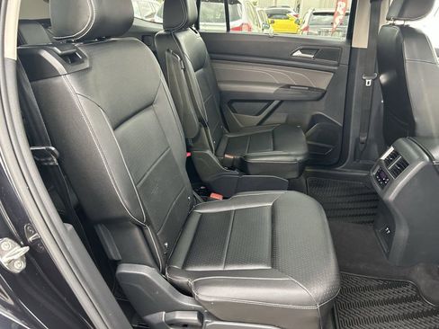 Used 2023 Volkswagen Atlas SE w/ Panoramic Sunroof Package AWD/4WD image 25